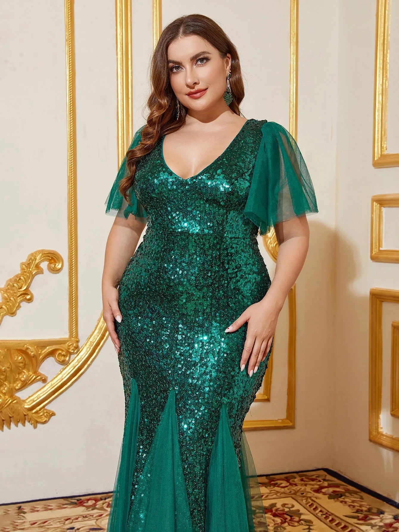 Plus Mesh Mermaid Hem Sequin Formal Dress