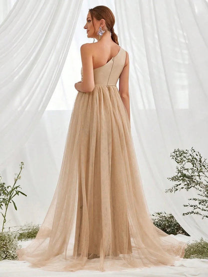 Additional product view of Contrast Mesh One-Shoulder Knit Mermaid Sleeveless Maternity Evening Dress