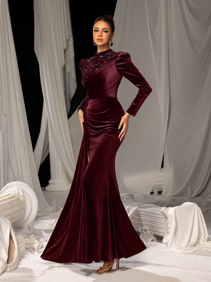 Elegant Velvet Evening Gown with Sequin Detail & Mermaid Silhouette – Luxury Bridal Wear for Weddings or High-End Events, XS-XL