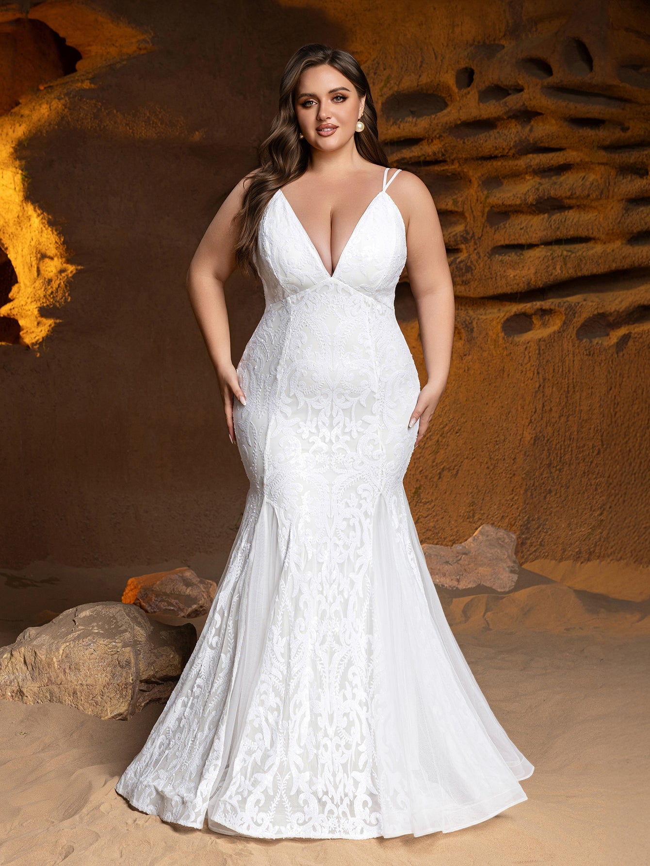Plus Stylish Lace-up Back Mermaid Hem Sequin Wedding Dress – view 3