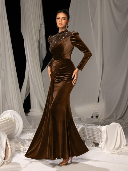 Elegant Velvet Evening Gown with Sequin Detail & Mermaid Silhouette – Luxury Bridal Wear for Weddings or High-End Events, XS-XL