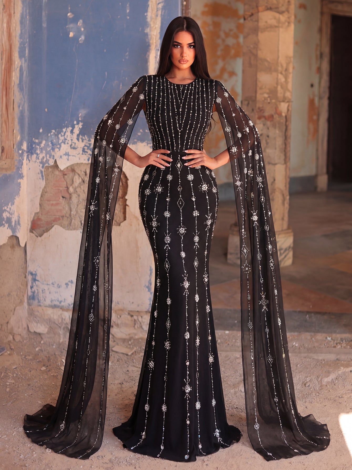 Round Neck Rhinestone Long-Sleeve Mermaid Evening Gown — authorized product image 3