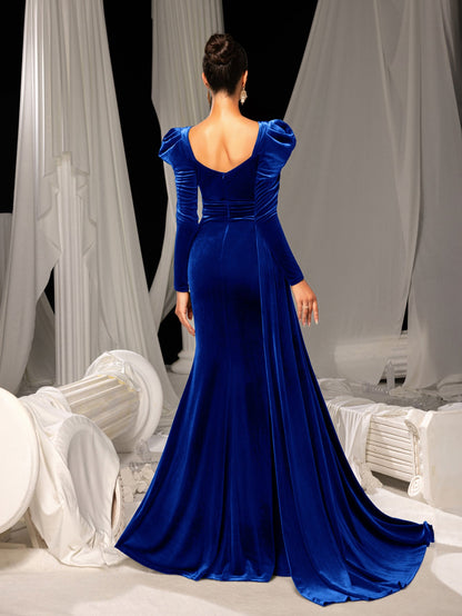 Additional product view of Puff-Sleeve High-Slit Sweetheart-Neck Velvet Mermaid Evening Gown