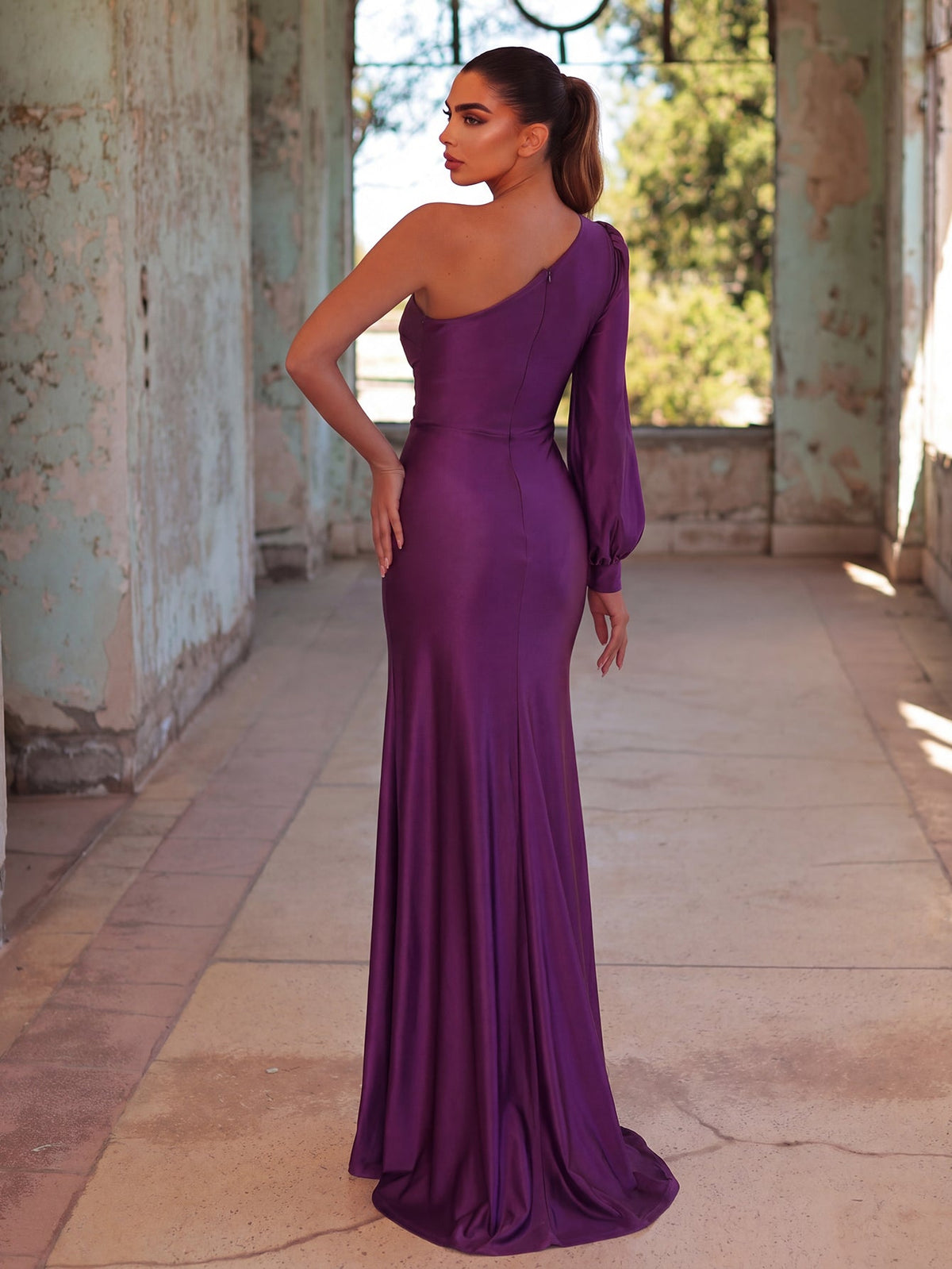 One-Shoulder Twist Front Split Formal Dress – view 2