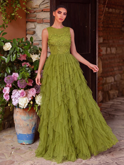 Gorgeous Applique Detail Cascading Ruffle Hem Tulle Prom Dress