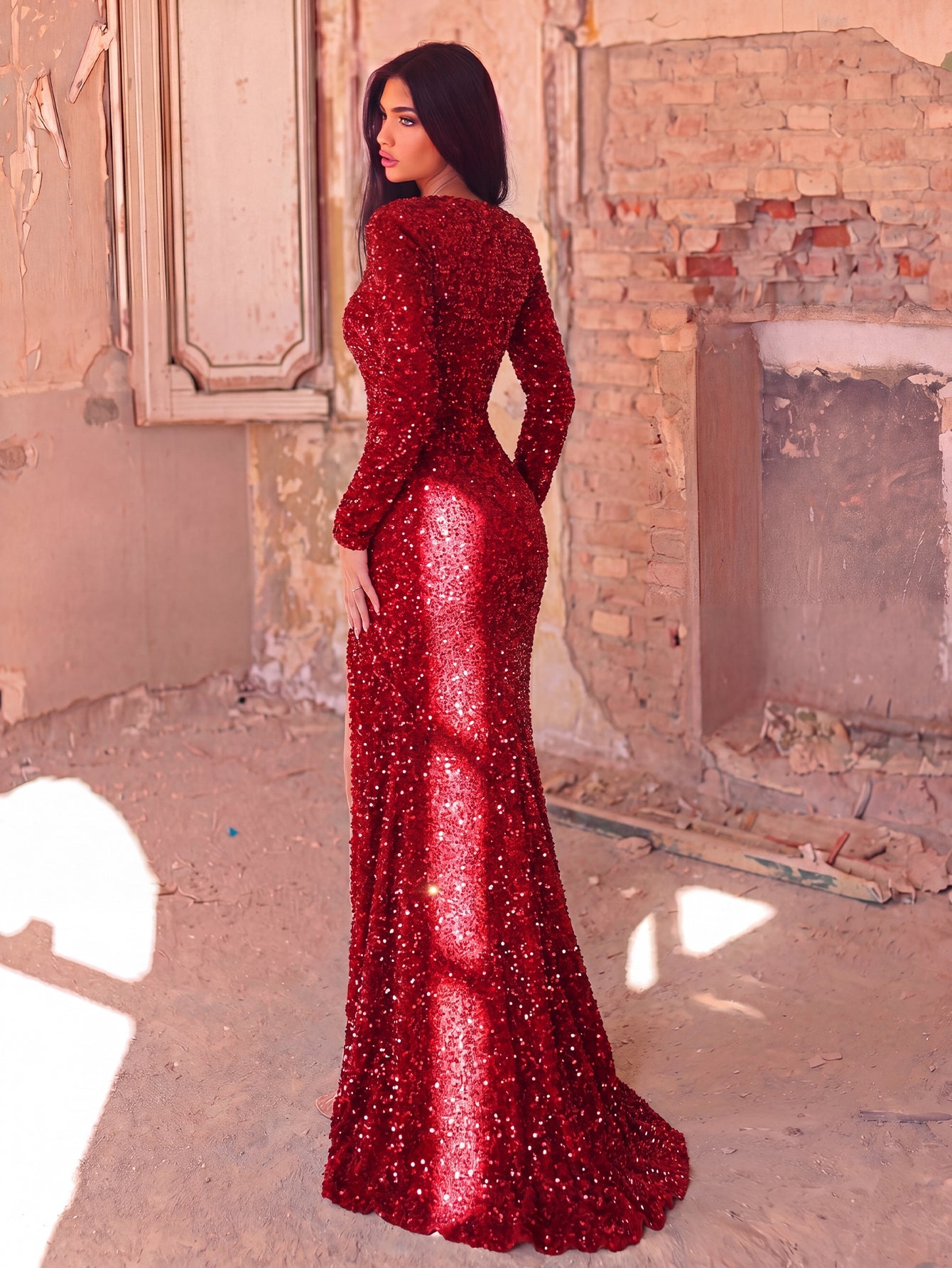 Sweetheart Sequin High Slit Long-Sleeve Mermaid Evening Gown — authorized product image 2