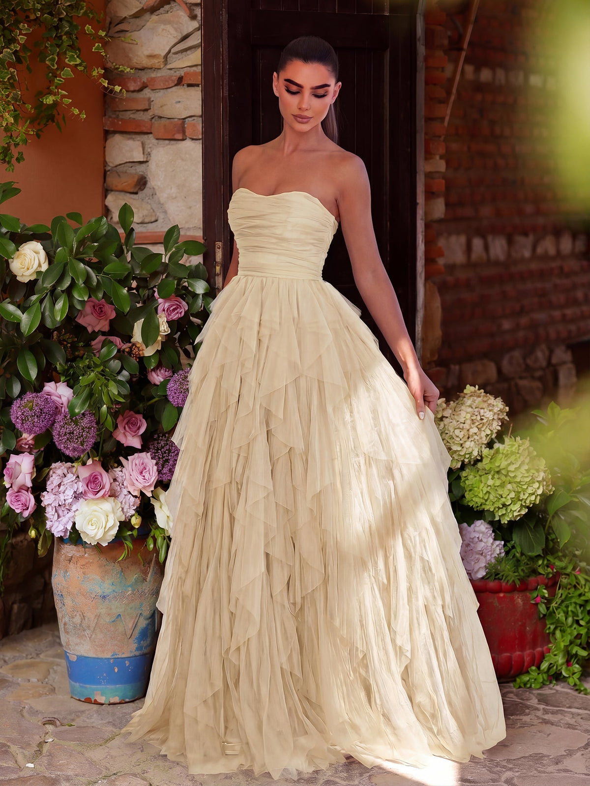 Elegant Strapless Mesh Overlay Formal Party Dress