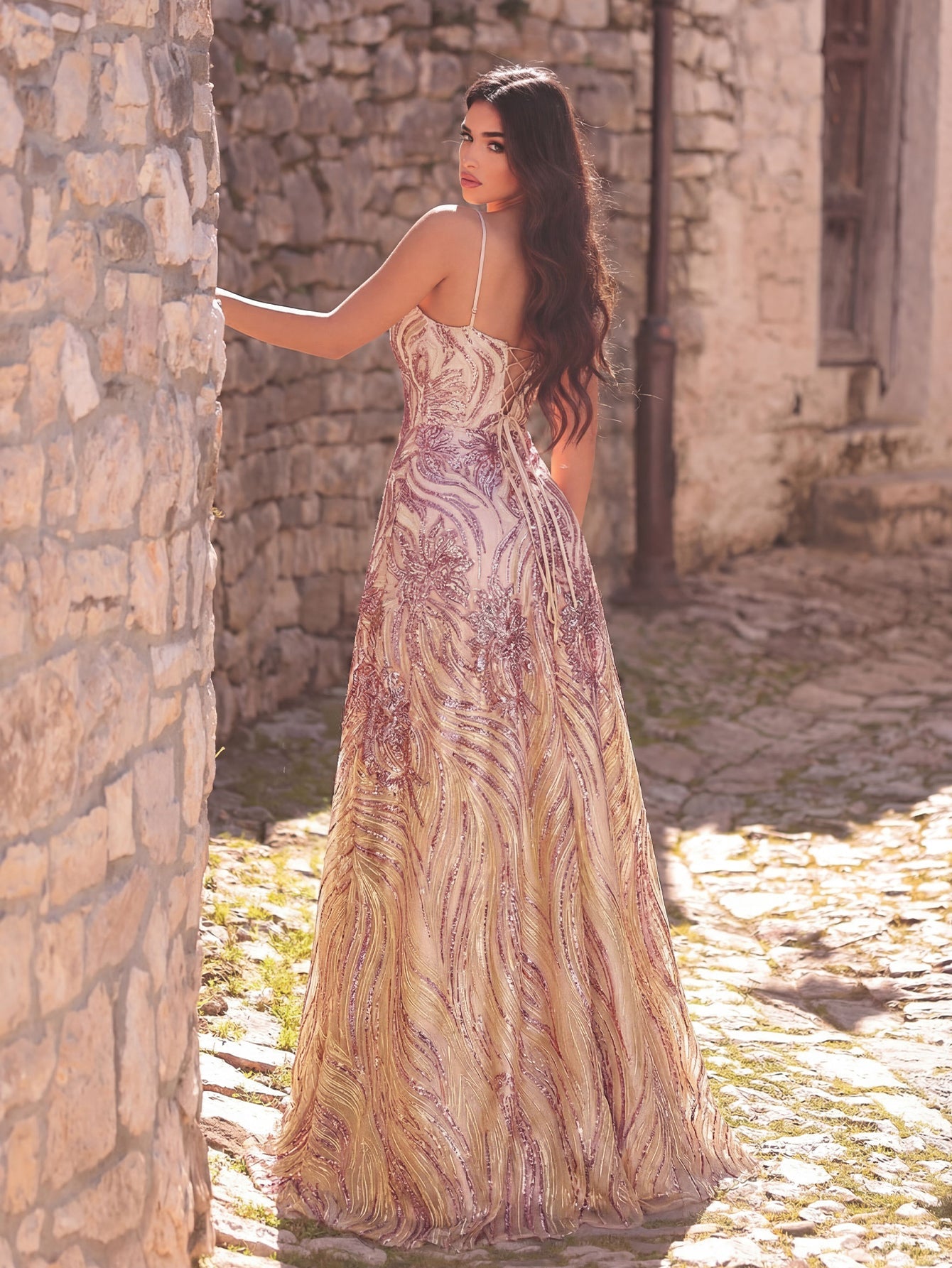 Elegant Spaghetti Straps Graphic Sequin Formal Prom Dress