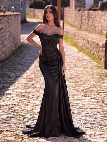 Elegant Satin Off-Shoulder Mermaid Gown | Sculpted Ruching & High Thigh Slit – view 4