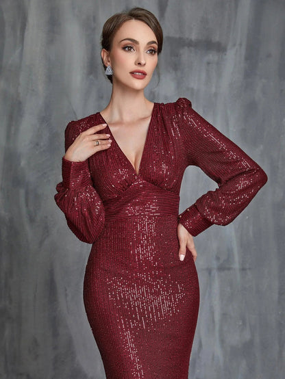 Women's Plunging Neck Mermaid Hem Sequin Formal Dress – view 5