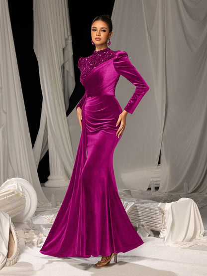 Elegant Velvet Evening Gown with Sequin Detail & Mermaid Silhouette – Luxury Bridal Wear for Weddings or High-End Events, XS-XL