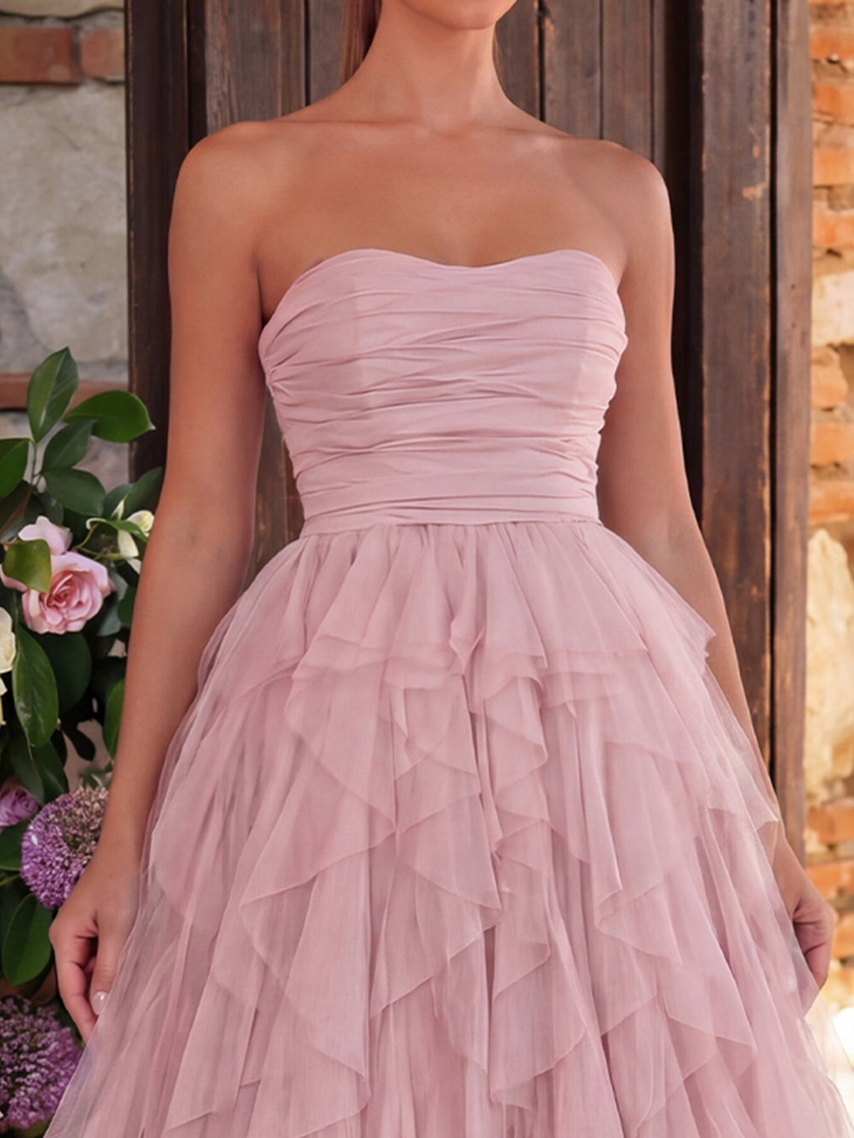 Elegant Strapless Mesh Overlay Formal Party Dress