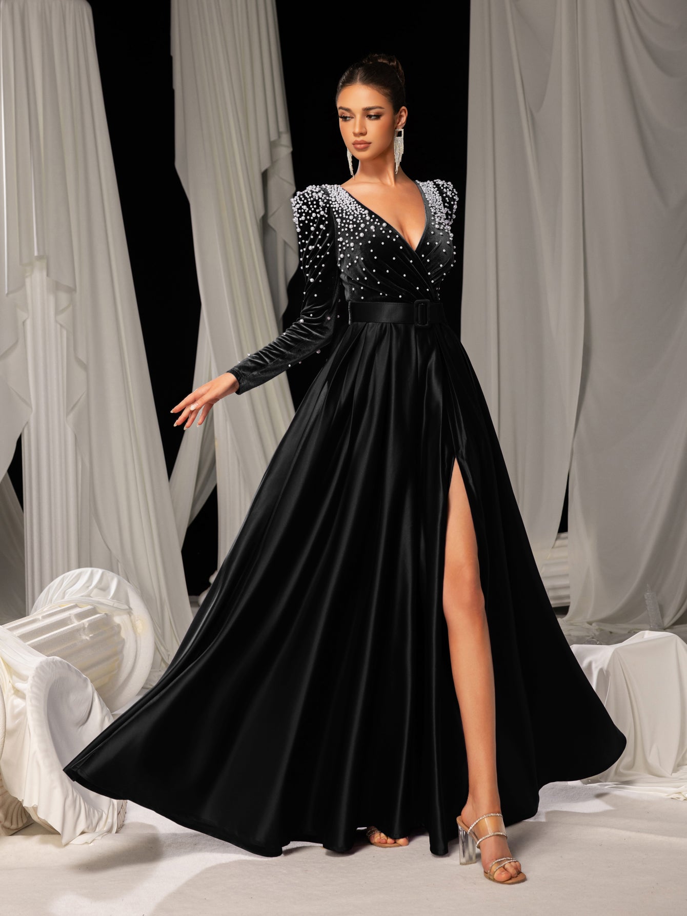 Elegant Evening Gown with Deep V-Neck & Side Slit – Luxurious Satin Gown for Red Carpet, Gala Dinners & High-End Events
