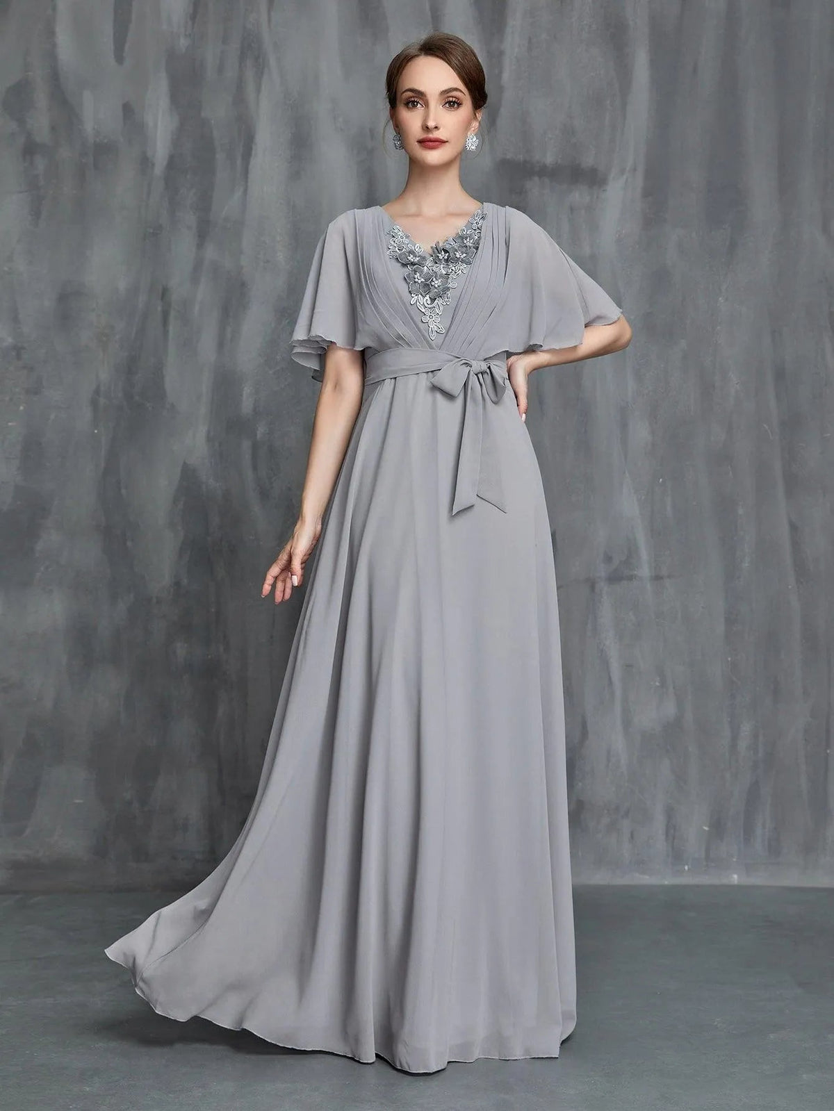 Belted Chiffon V-Neck Short-Sleeve A-Line Mother-of-the-Bride Dress in Grey