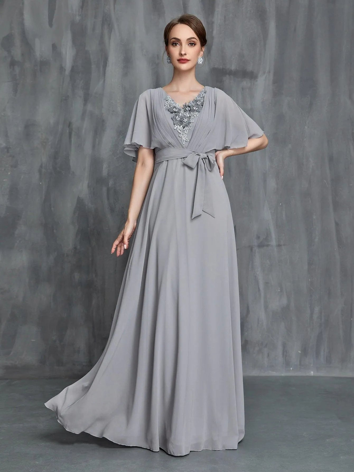 Belted Chiffon V-Neck Short-Sleeve A-Line Mother-of-the-Bride Dress in Grey