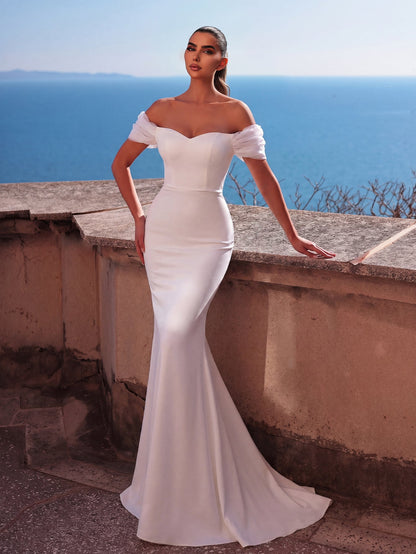 Mermaid Hem Knit Off-Shoulder Short-Sleeve Maxi Wedding Dress in White