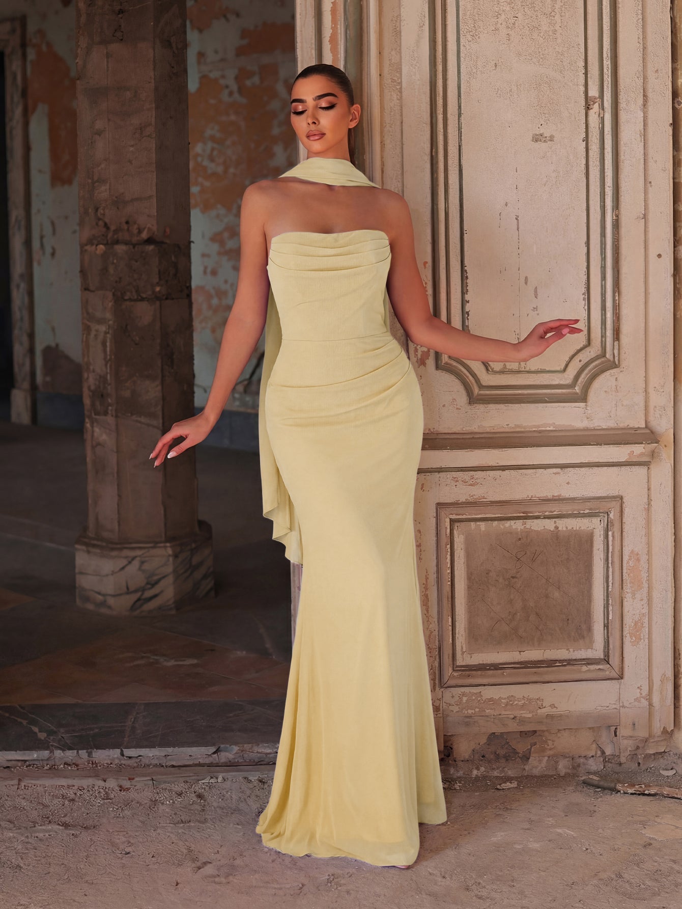 Alternate view of Backless Strapless Chiffon Mermaid Sleeveless Evening Gown in Yellow