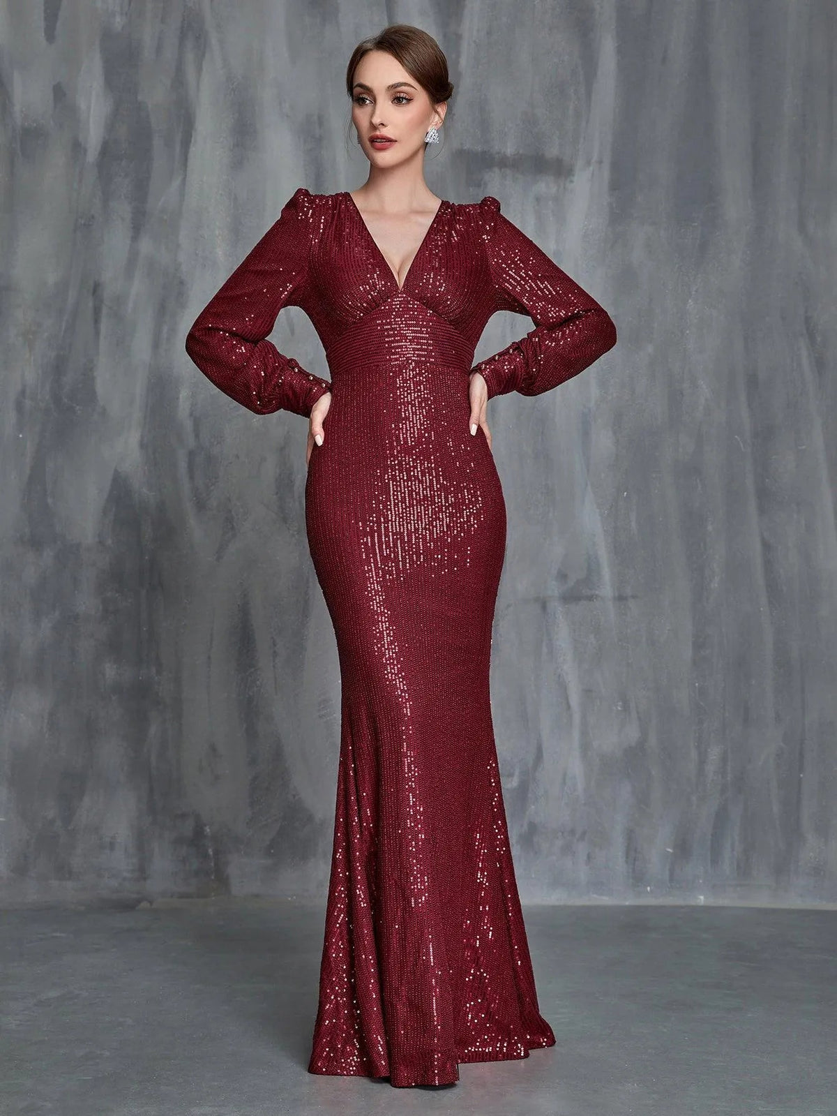 Women's Plunging Neck Mermaid Hem Sequin Formal Dress – view 3