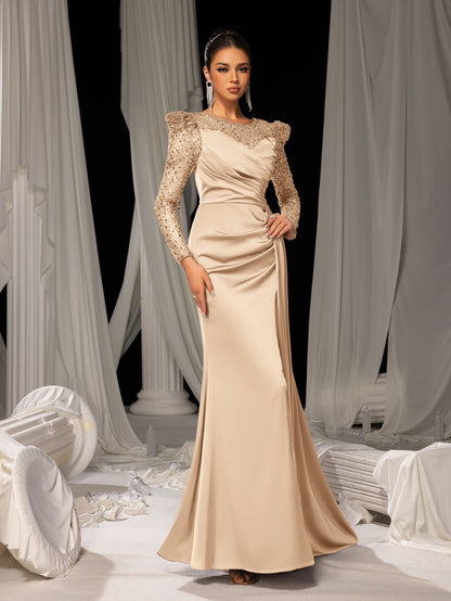Elegant Evening Gown with Thigh-High Slit & Sequined Sleeves - Idea for Luxury Fashion Shows or Premium Brand Events, XS-XL