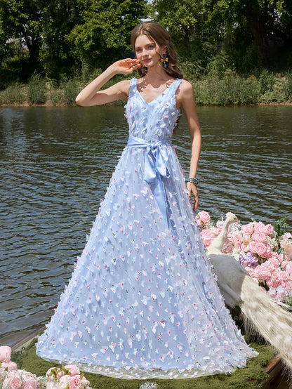 Floral Applique Tulle V-Neck Sleeveless Evening Dress — authorized product image 1
