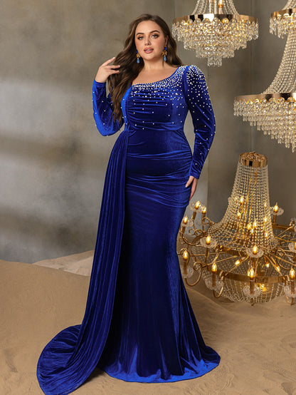 Plus Elegant Pearl Embellished Diagonal Neck Mermaid Hem Velvet Evening Dress