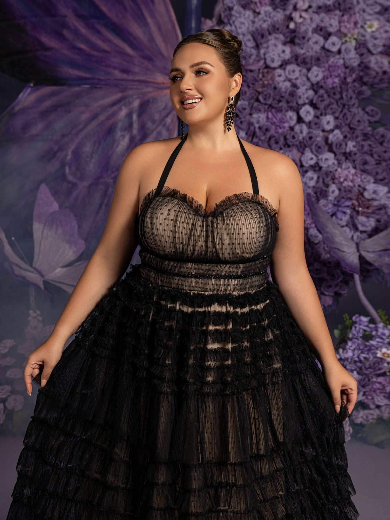 Plus Gorgeous Halter Neck Lace-up Back Cascading Ruffle Hem Tulle Wedding Dress – view 7