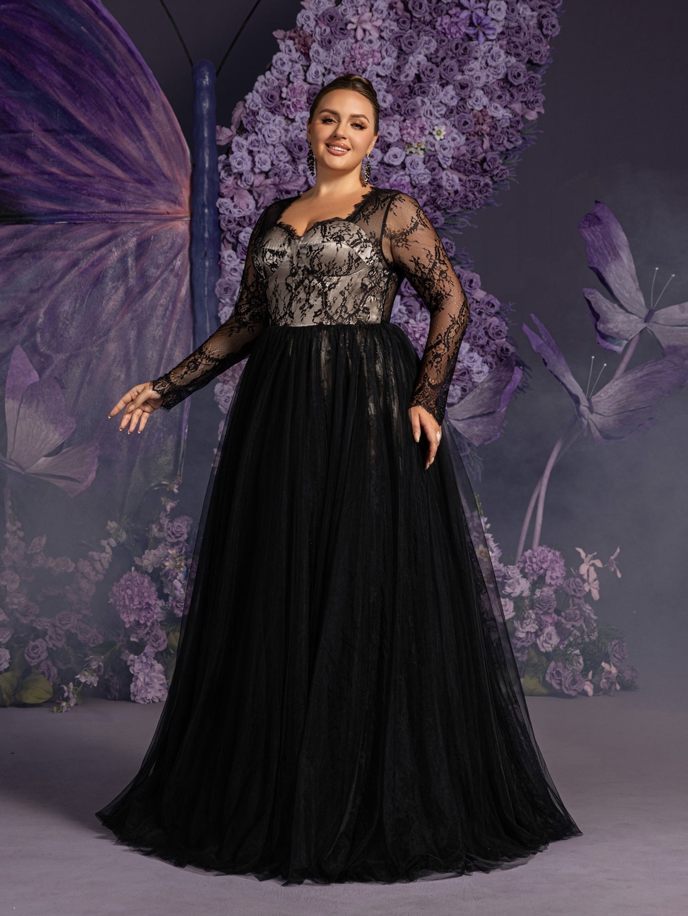 Plus Sweetheart Neck Lace Bodice Contrast Tulle Hem Evening Gown Wedding Dress – view 6