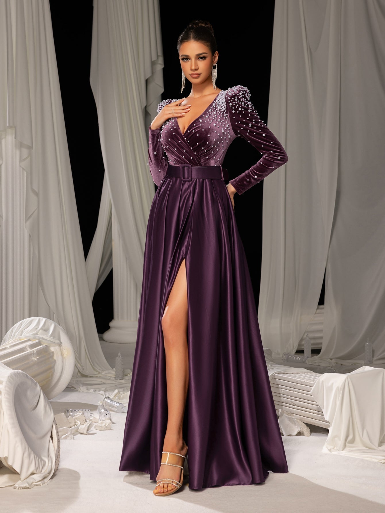 Elegant Evening Gown with Deep V-Neck & Side Slit – Luxurious Satin Gown for Red Carpet, Gala Dinners & High-End Events