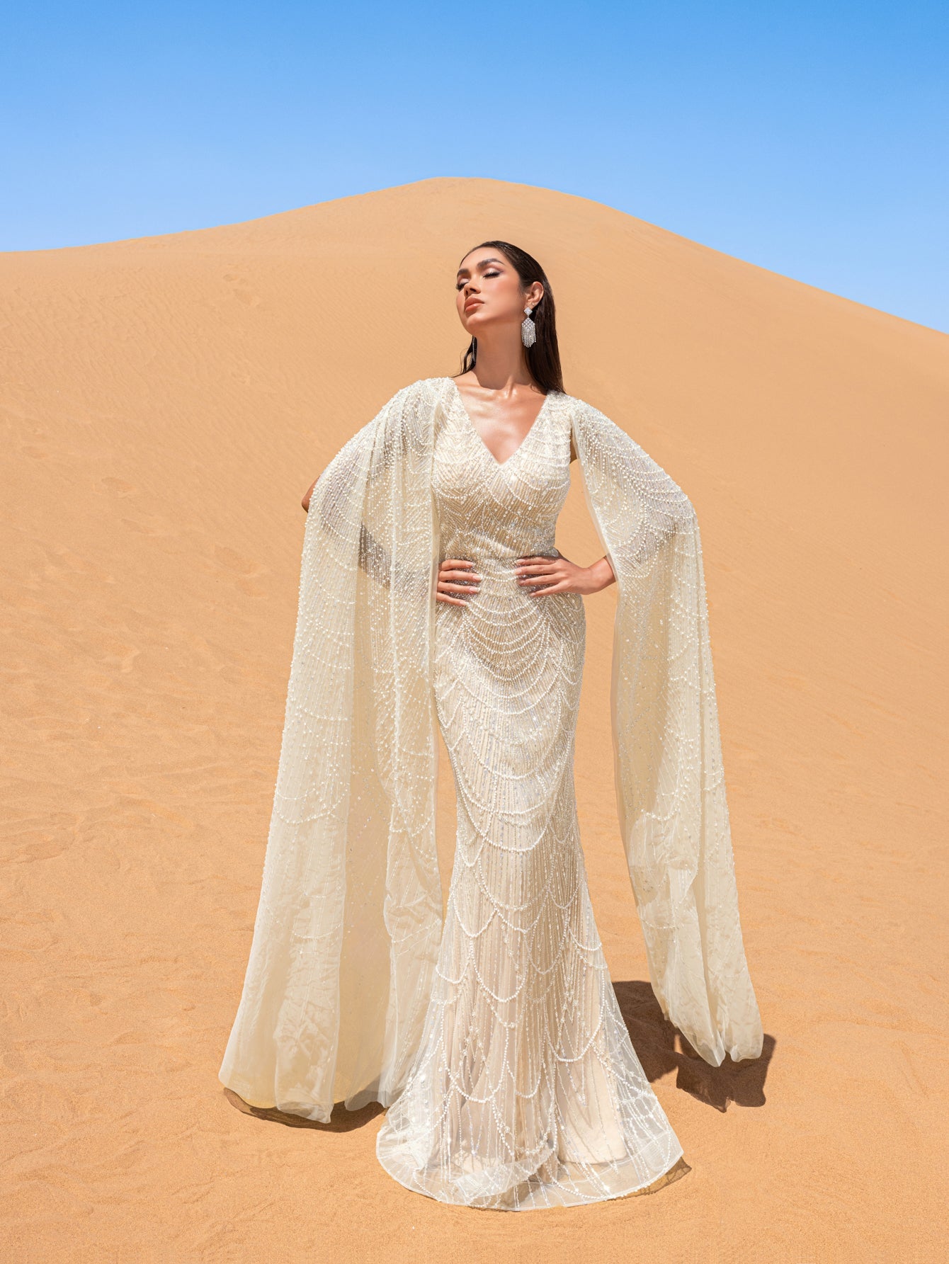 Gorgeous Beaded Sequin Mermaid Gown with Cape Sleeves – Elegant Evening Dress for Weddings, Red Carpet Galas & Opera Nights – view 5