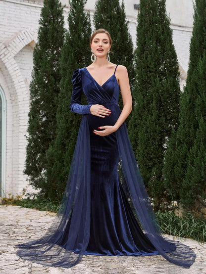 Maternity Asymmetrical Neck Mermaid Hem Velvet Dress – view 4