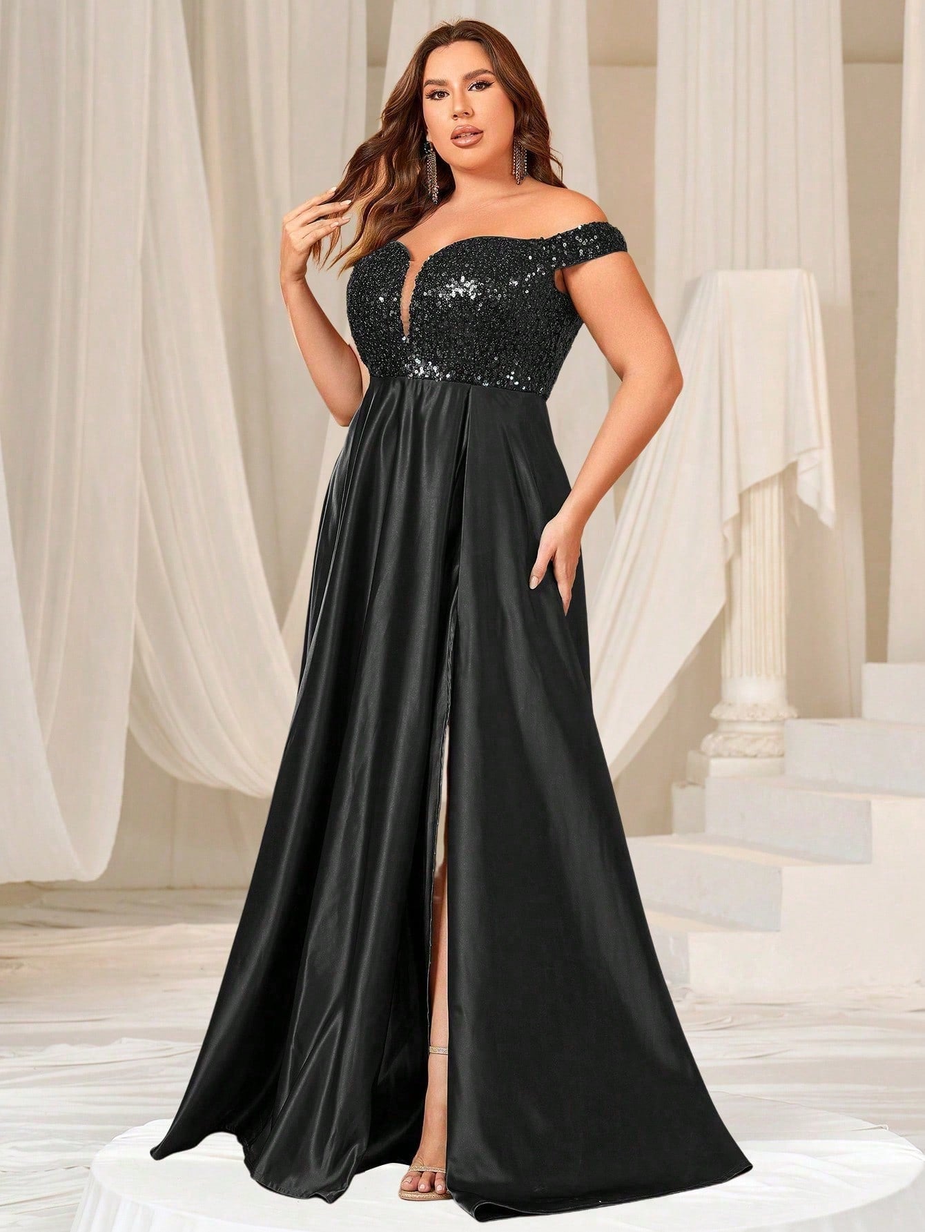 Plus Sweetheart Neckline Contrast Sequin Satin Prom Dress