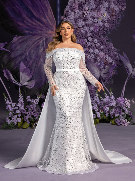 Mermaid Hem Plus-Size Satin Off-Shoulder Long-Sleeve Wedding Dress in White