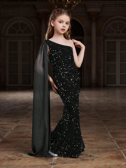 Alternate view of Draped Side One-Shoulder Sequin Mermaid Sleeveless Tween Girls' Party Dress in Black